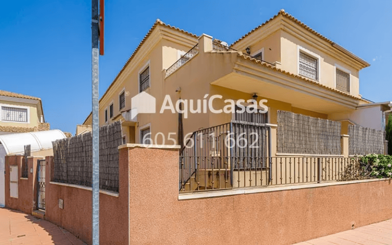 casa por fuera AC2373